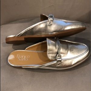 Woman’s slip on mules